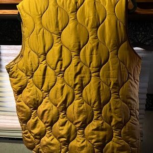Gold XL vest. Like new.